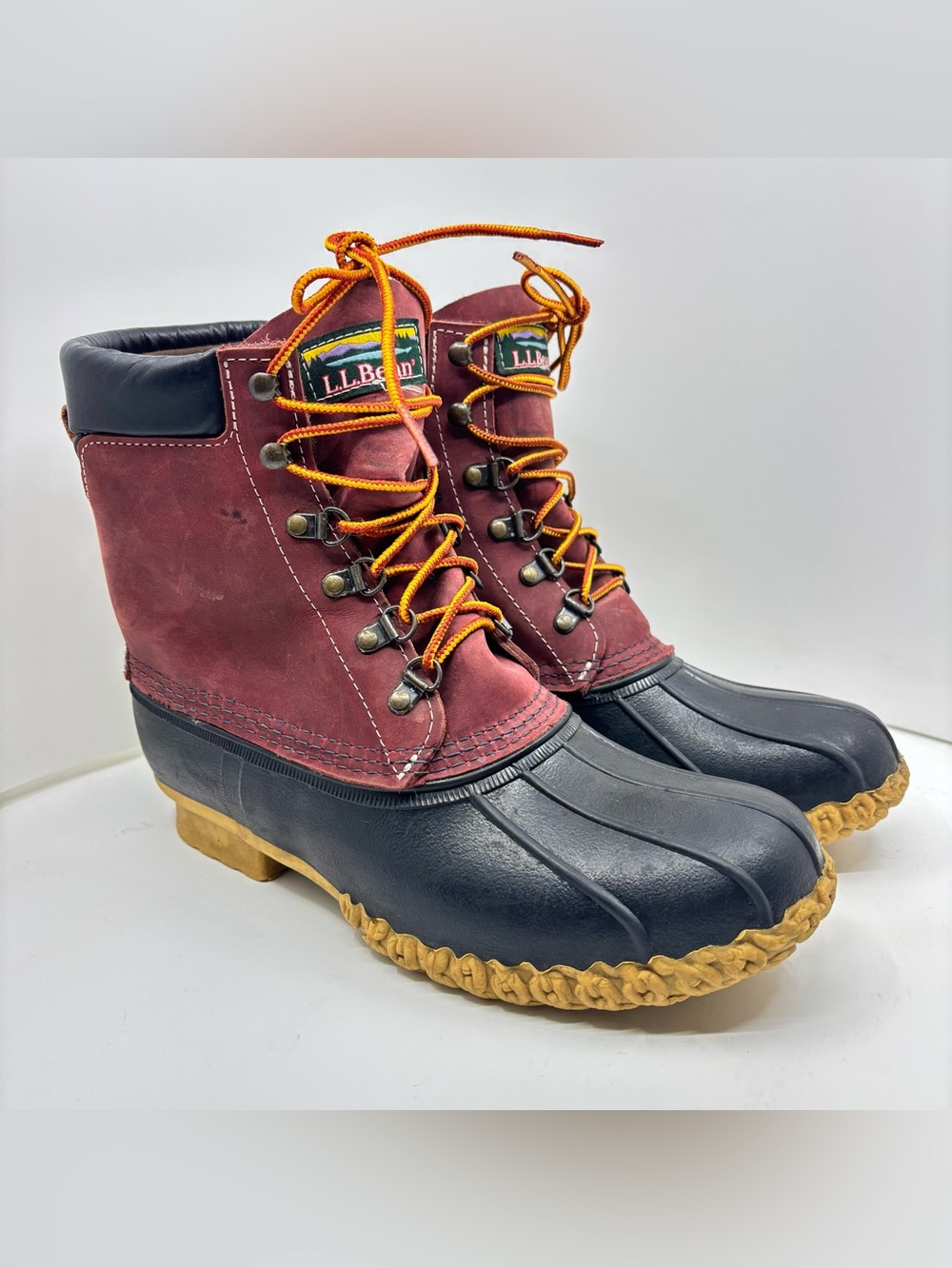 L.L. Bean Women’s Sz 10M Red and Black Waterproof Duck Boots Gore-Tex Primaloft